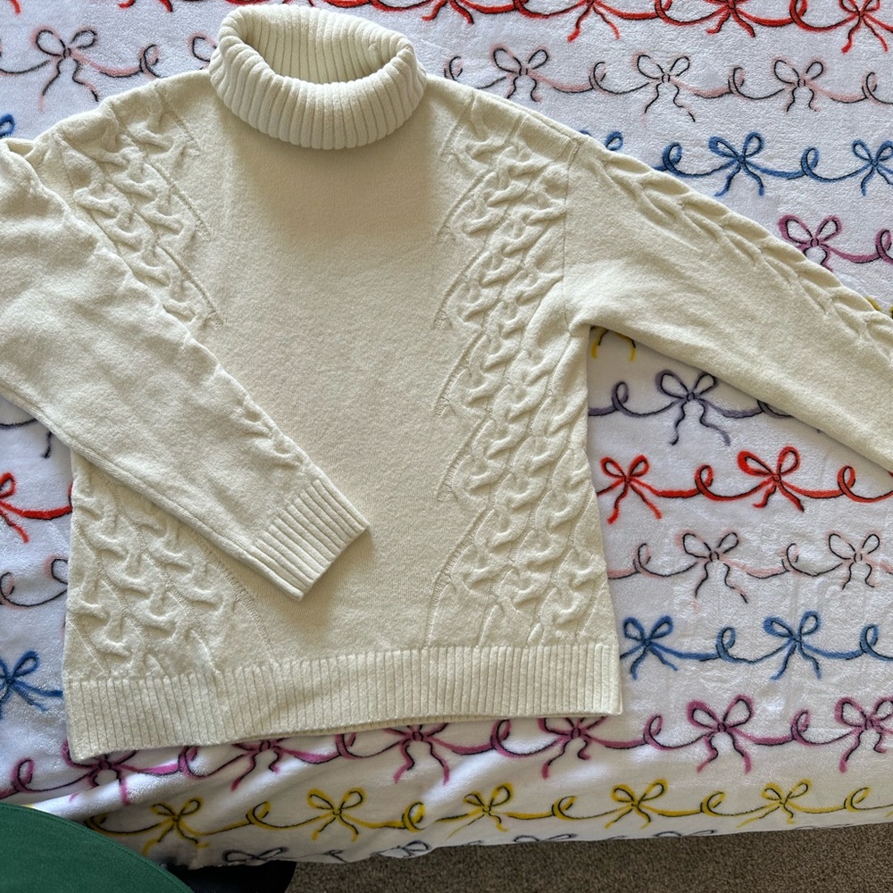 Simply Vera Vera Wang Cream Cable Turtleneck Sweater